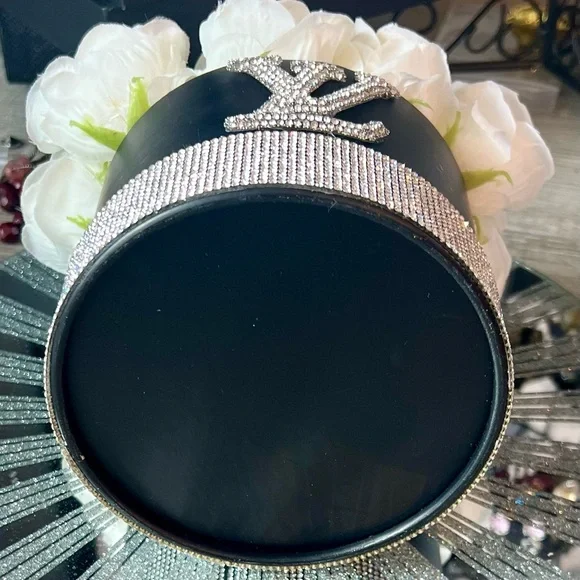 Handmade lux FLOWER decor …BLING AND BOOGIE FUN! - Picture 4 of 6